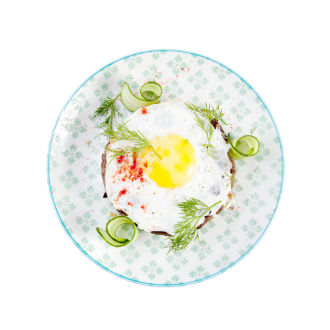 Бифштекс куриный с яйцом