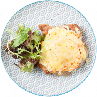 Эскалоп из свинины с квашеной капустой