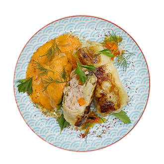 Голубцы с мясом в сметанном соусе