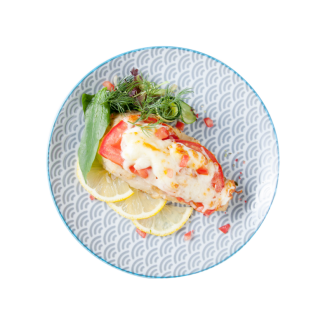 Рыба запеченная с каперсами и помидорами