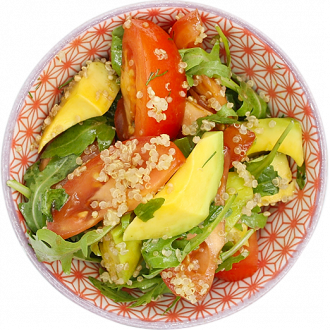 Салат овощной с авокадо и кеноа