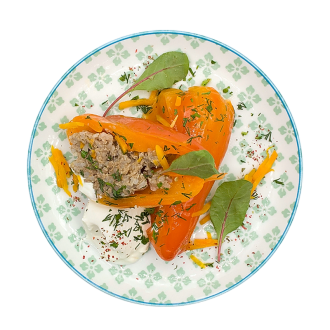 Перец фаршированный с мясом и рисом